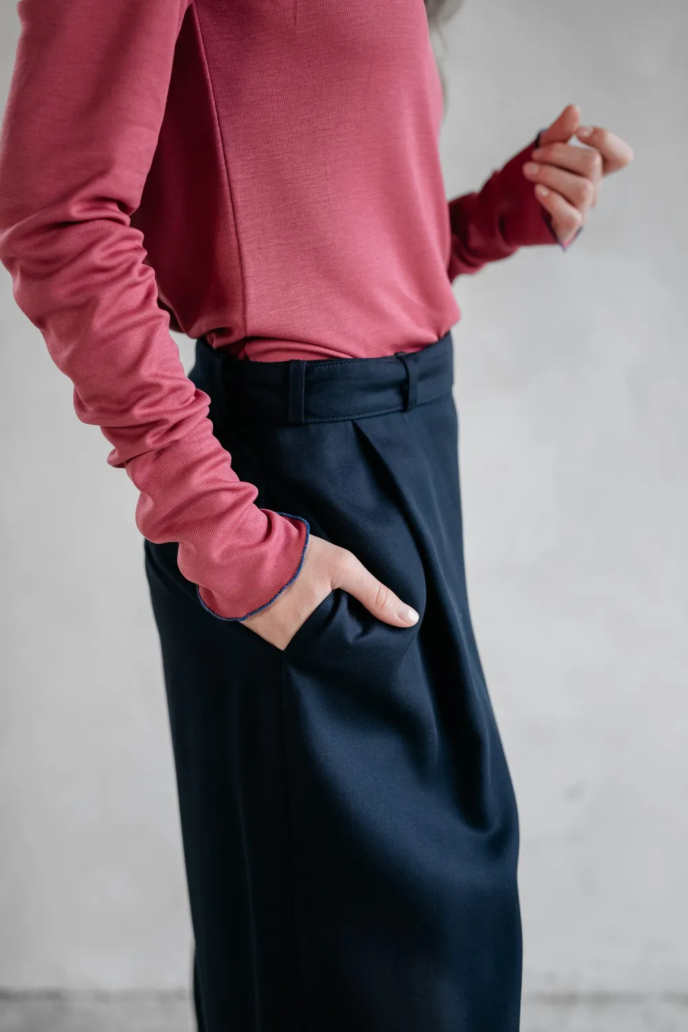 isarti Piega Hose Notte Blu Tencel weit