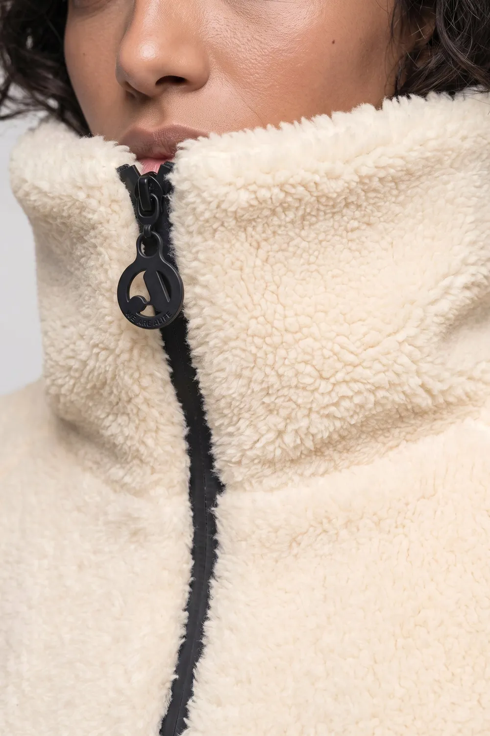Alife & Kickin SariaAK T Teddyjacke Beige Damen