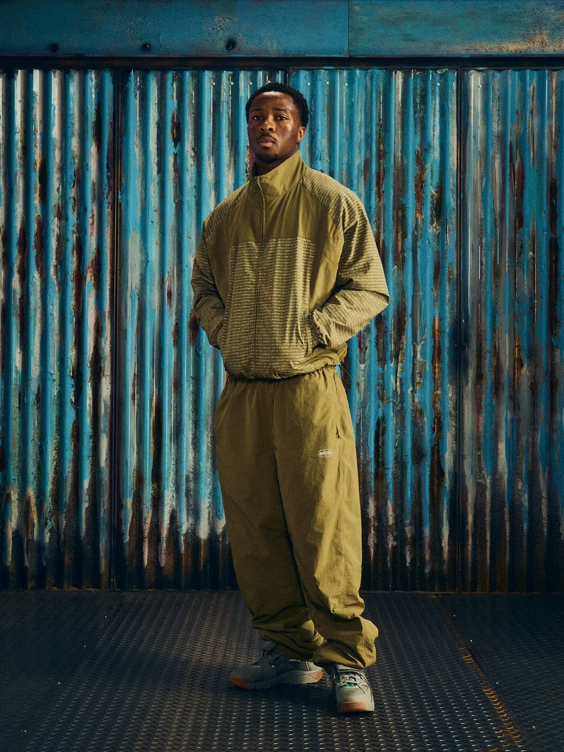 Corteiz Static Shuku Pant Hose Olive Nylon Wasserdicht
