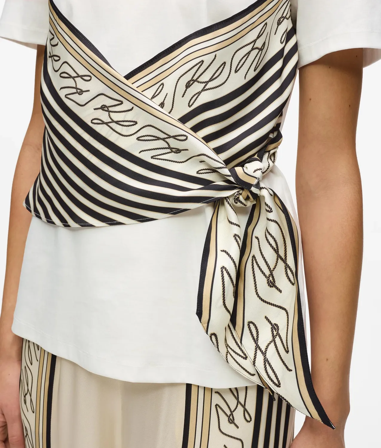 Karl Lagerfeld Scarf Print T-Shirt M Baumwolle Weiss