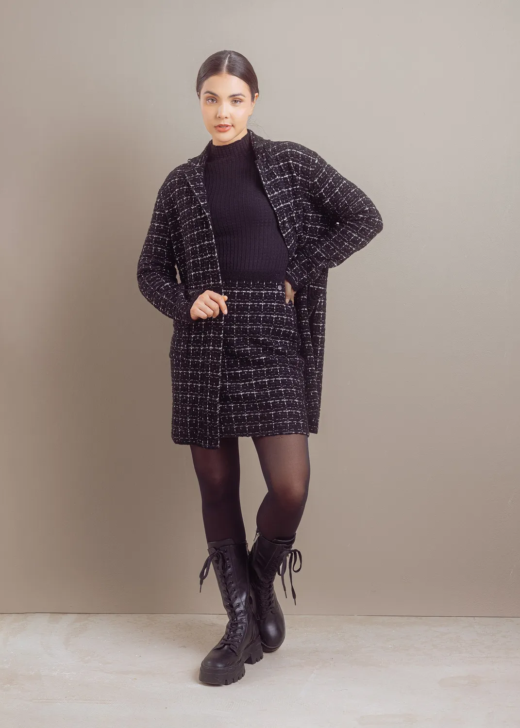 Senatex Boucle Strickjacke Cardigan Black Combo Karo