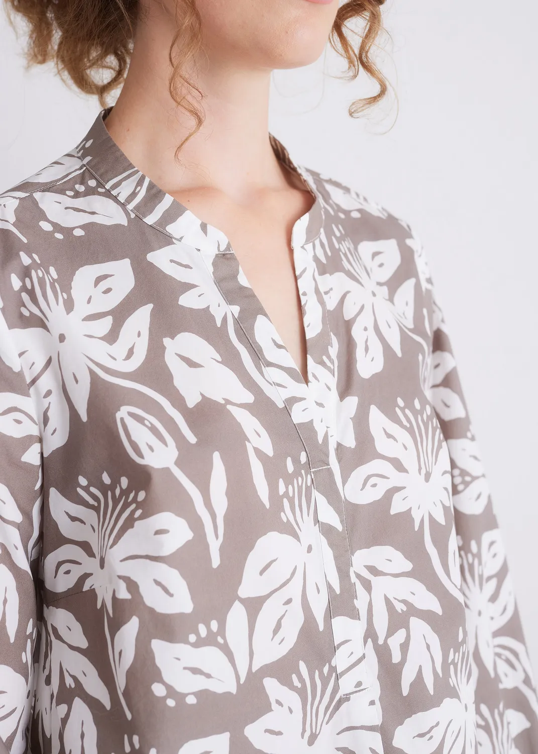 Senatex Bluse Tropical Shadow Gemustert V-Ausschnitt