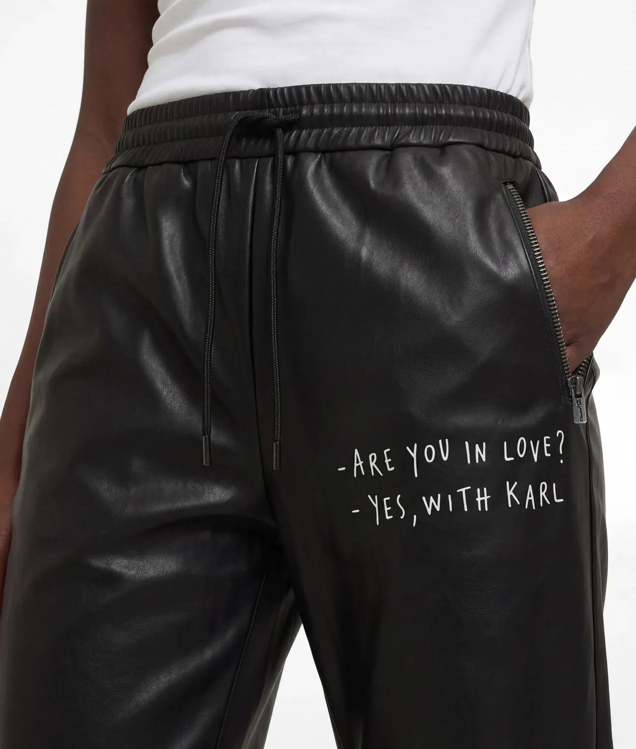 Karl Lagerfeld KLJ x Pietro Terzini Hose Kunstleder