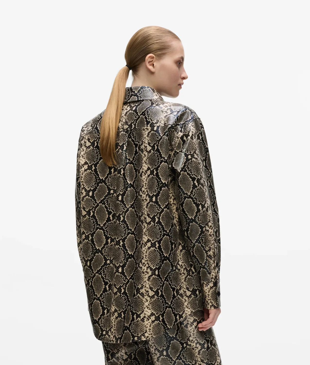 Karl Lagerfeld Faux-Python Overshirt mit Nieten