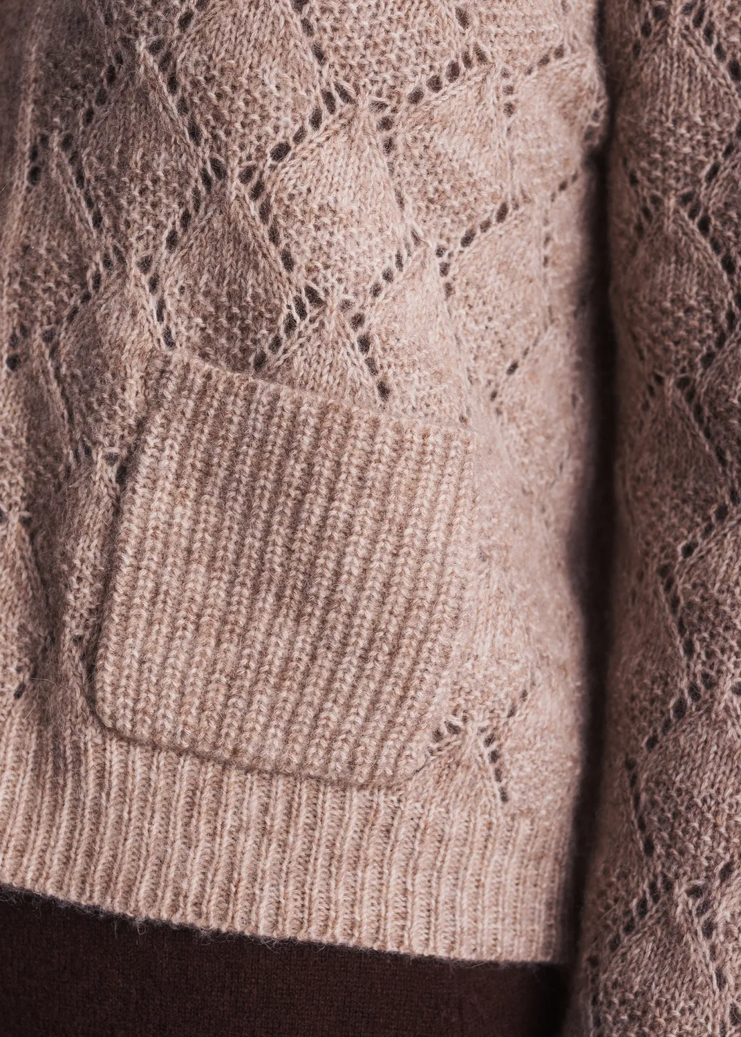 Senatex Cardigan mit Ajourmuster Hazelnut V-Ausschnitt
