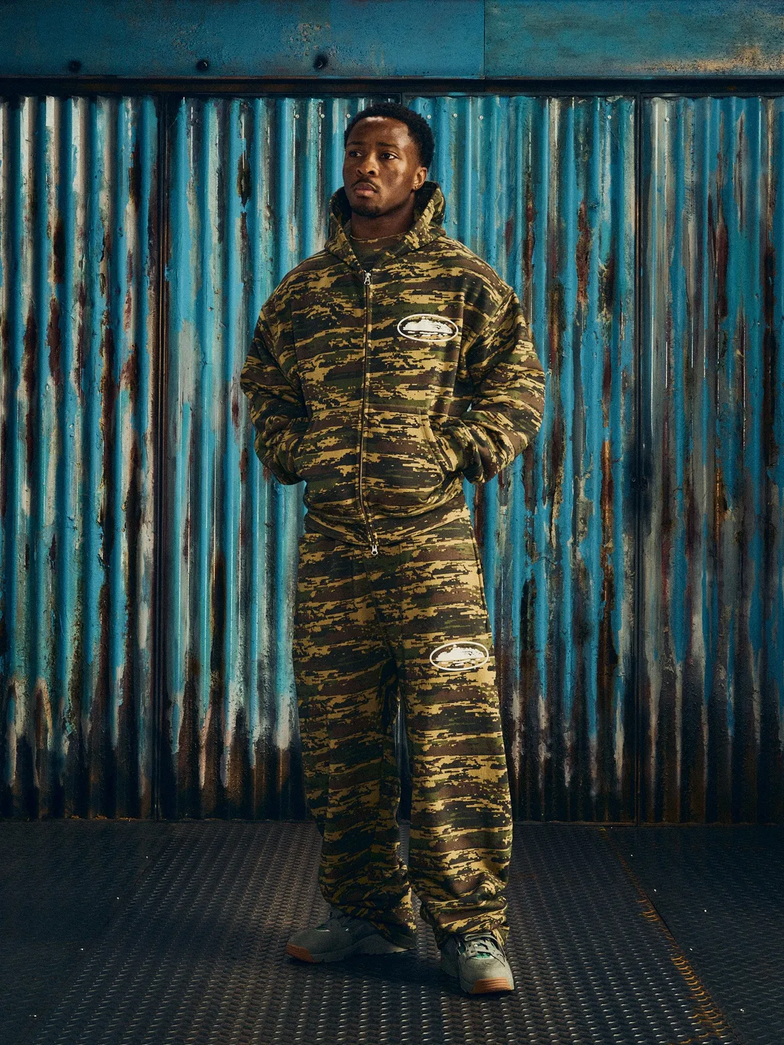 Corteiz Island Puff Print Zip-Hoodie Digi Camo Baumwolle
