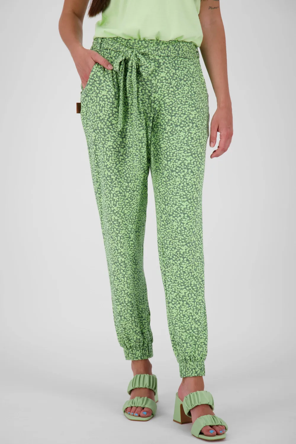 Alife & Kickin AliceAK Stoffhose Damen grün Print