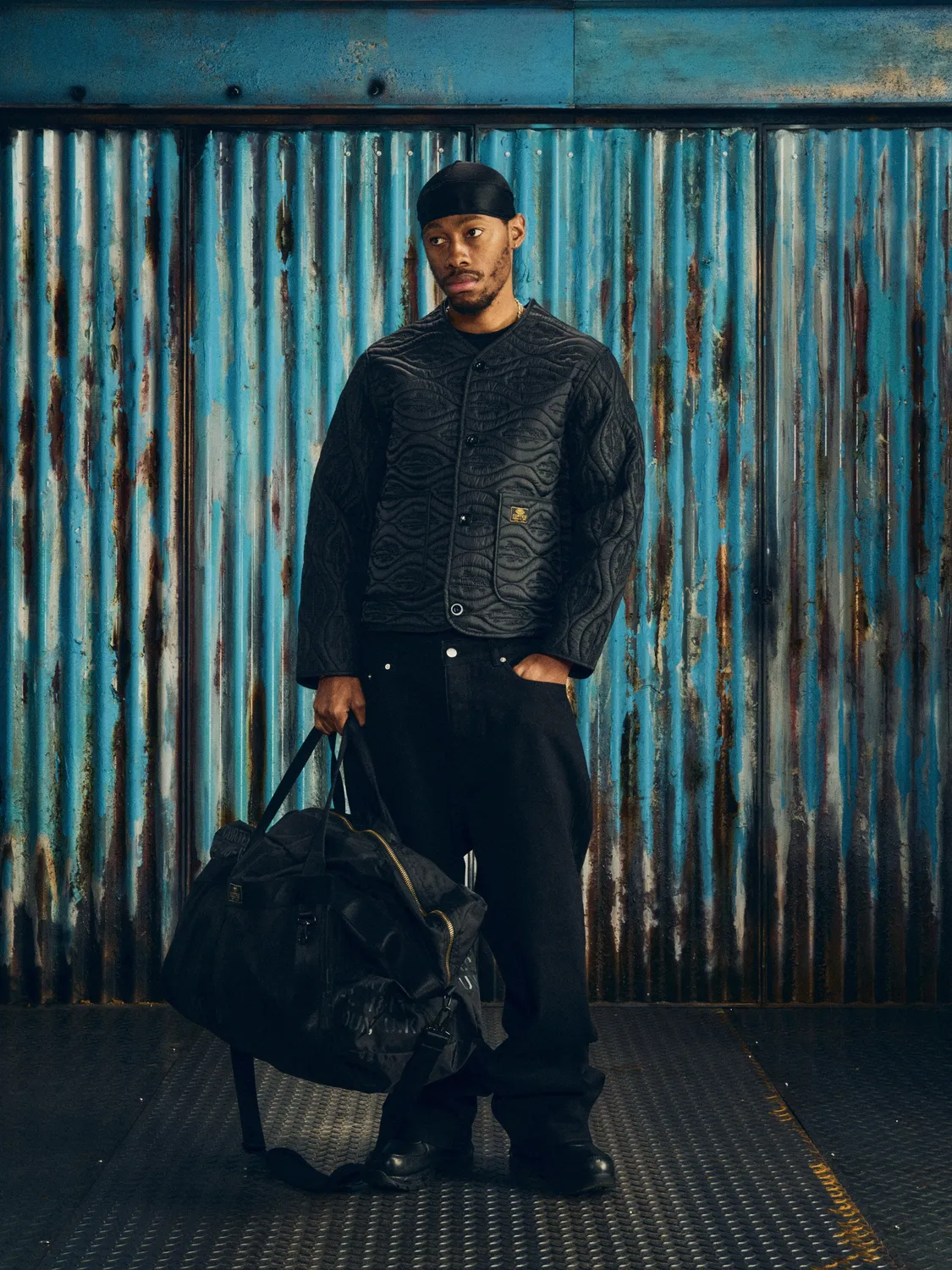 Corteiz Guerillaz Parka Liner Steppjacke Triple Black Nylon