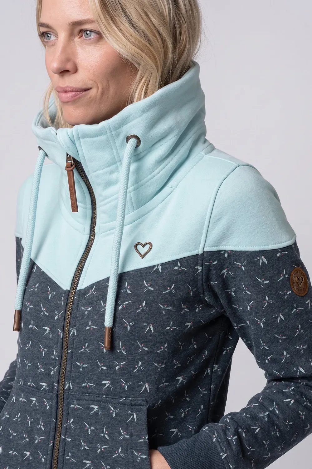 Alife & Kickin ValinaAK B Sweatjacke Dunkelblau Damen