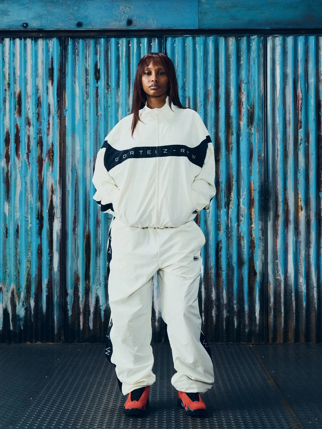 Corteiz Strata Shuku Pant Hose Off White Nylon