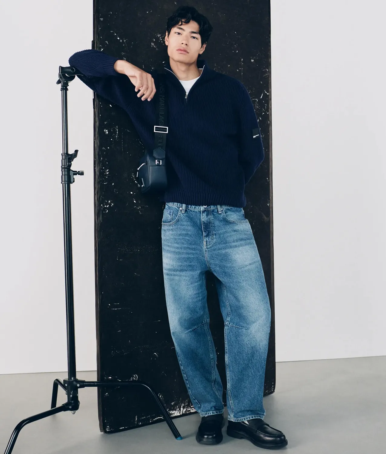 Karl Lagerfeld KL Jeans Barrel-Leg Jeans Vintage Wash Denim
