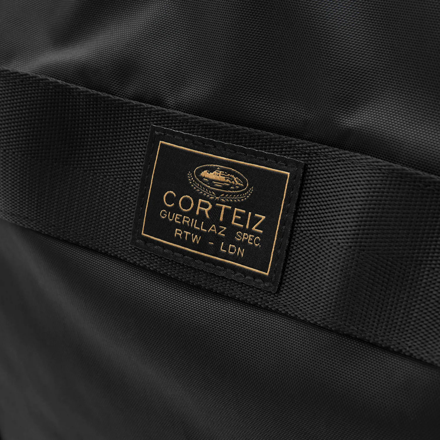 Corteiz XXL Commando Duffle Bag Reisetasche Schwarz Nylon