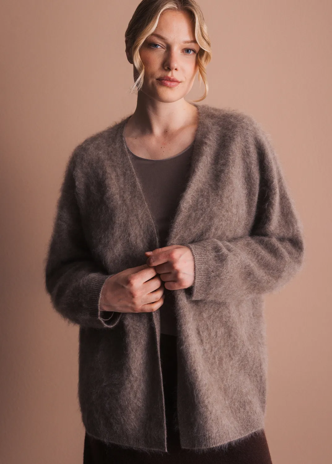 Senatex Cardigan offen Merinowolle gebrusht S-L