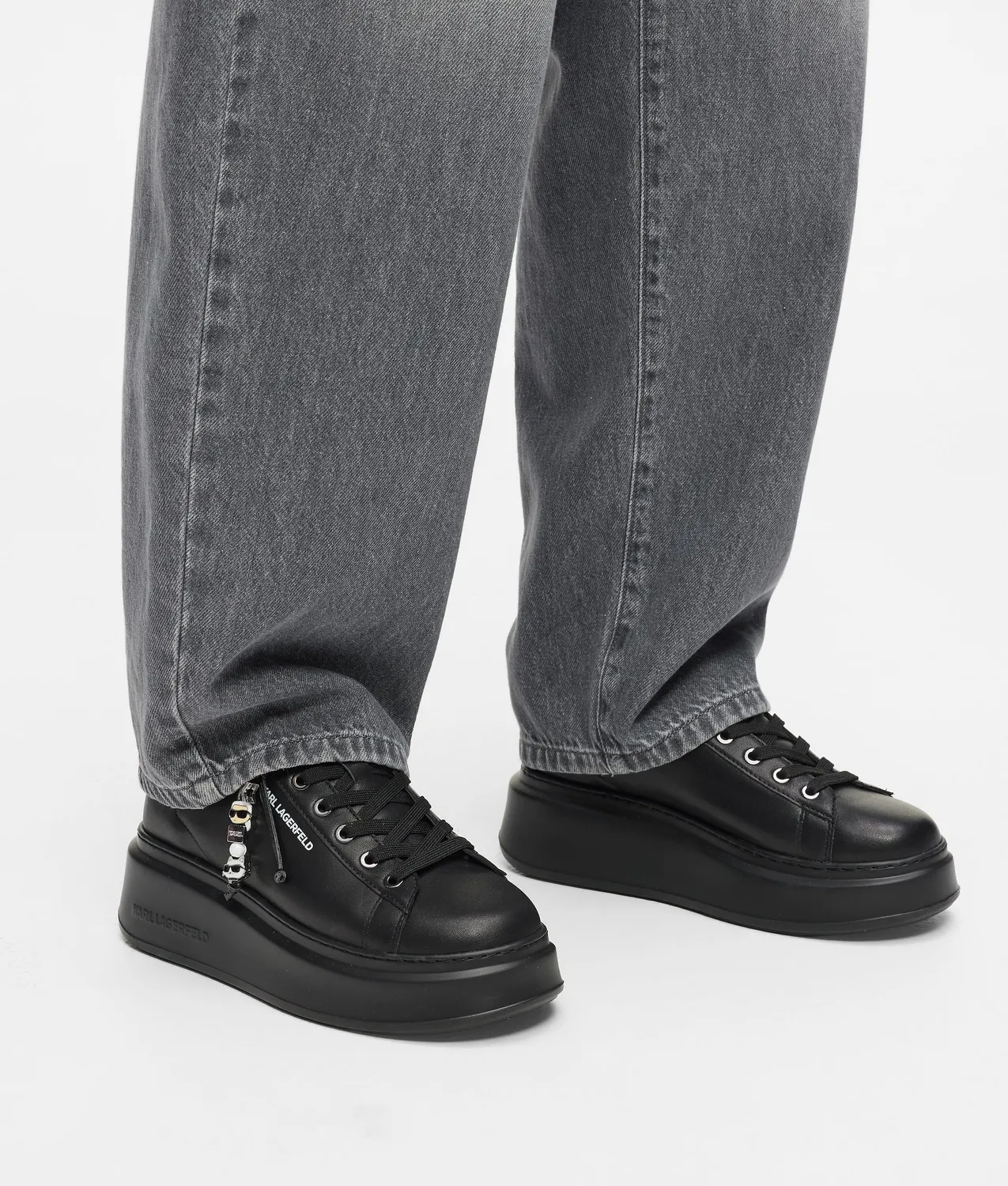Karl Lagerfeld Anakapri Charm Sneakers Keil Leder
