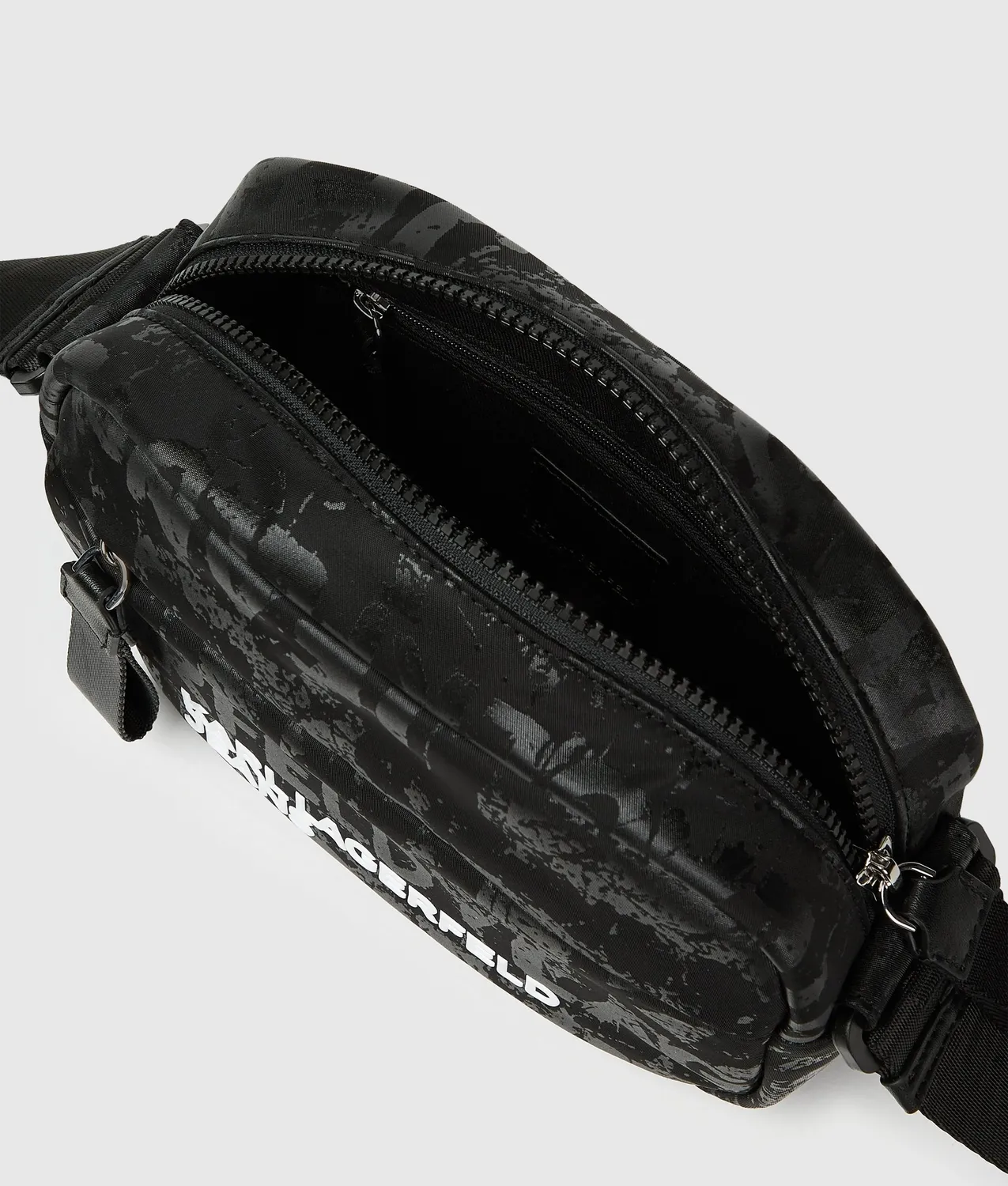 Karl Lagerfeld KL Jeans Nylon Camera Bag Herren schwarz