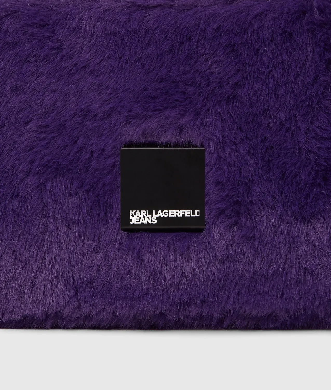 Karl Lagerfeld Box Logo Furry Schultertasche Plüsch