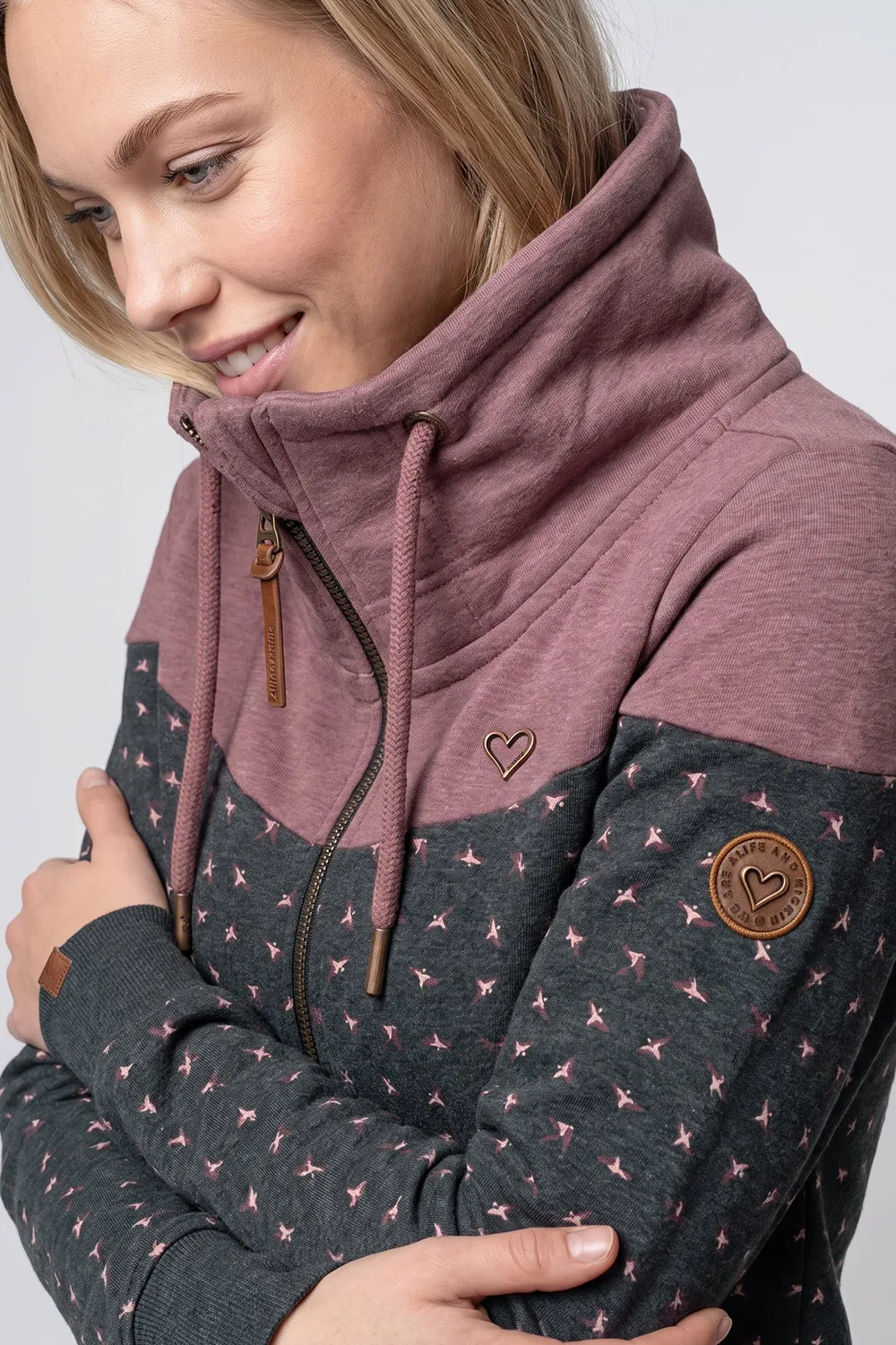 Alife & Kickin ValinaAK B Sweatjacke Schwarz Damen