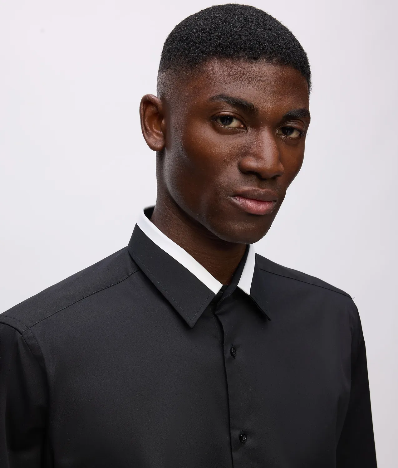 Karl Lagerfeld KL Studio Contrast Piping Hemd weiß Kontrast